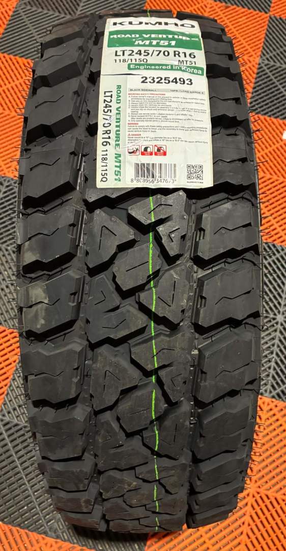 Kumho MT51